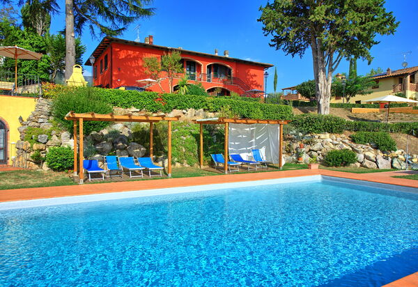 Casa Rossa: бассейн, Открытый