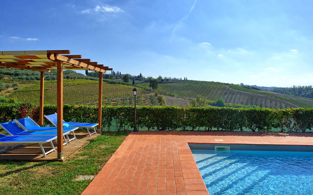 Casa Rossa: all'aperto, Giardino, Piscina