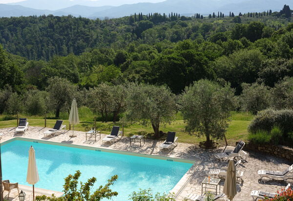 Pozzo Dei Desideri: бассейн, Открытый, Экстерьеры