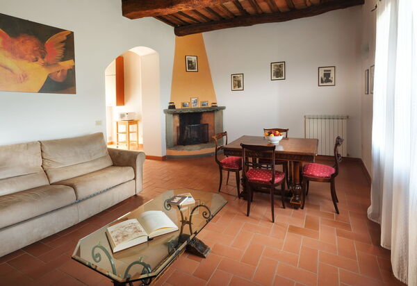 Pozzo Dei Desideri: Гостиная