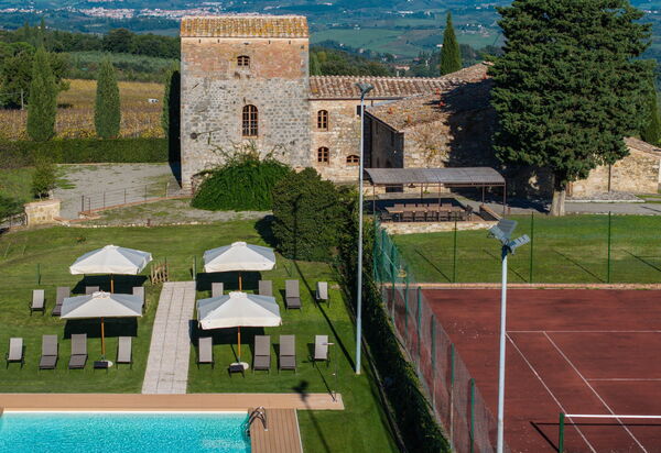 Villa Simone: Außen, Draussen