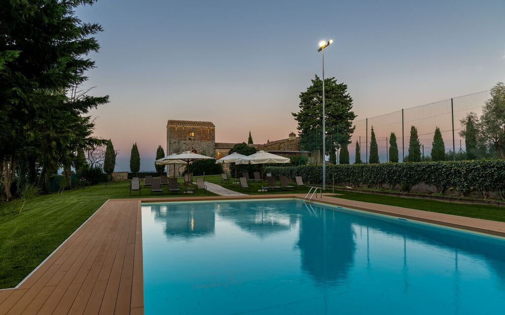 Villa Simone: Outdoor, Pool