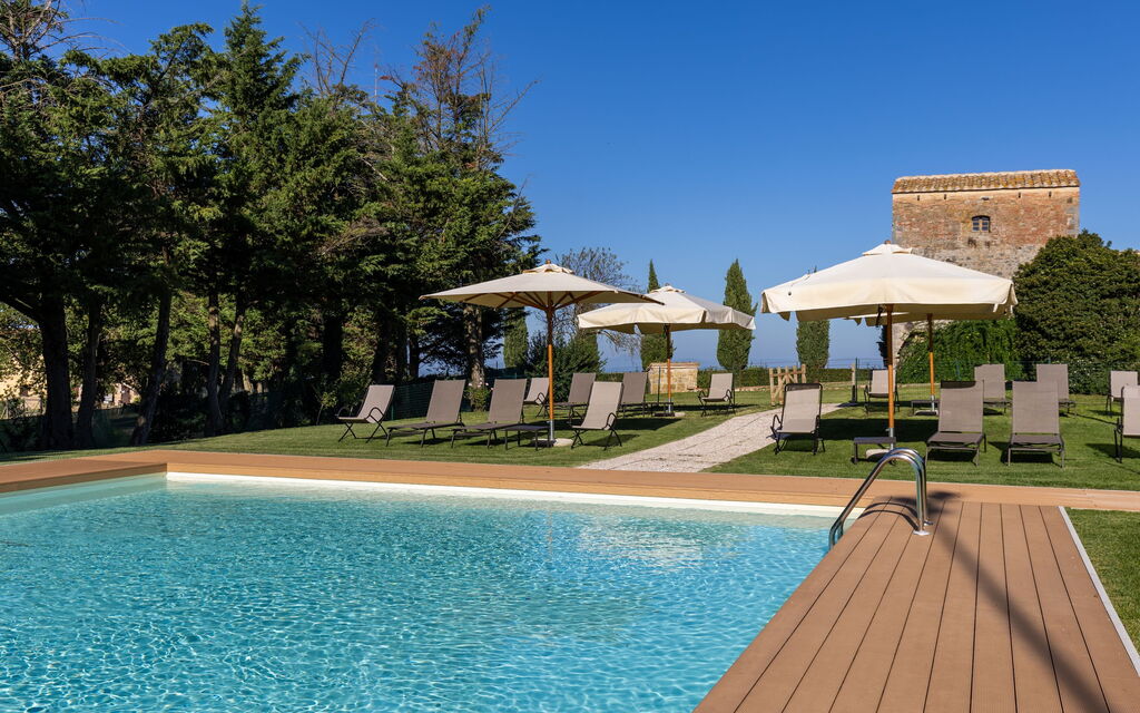 Villa Simone: Garden, Outdoor, Pool