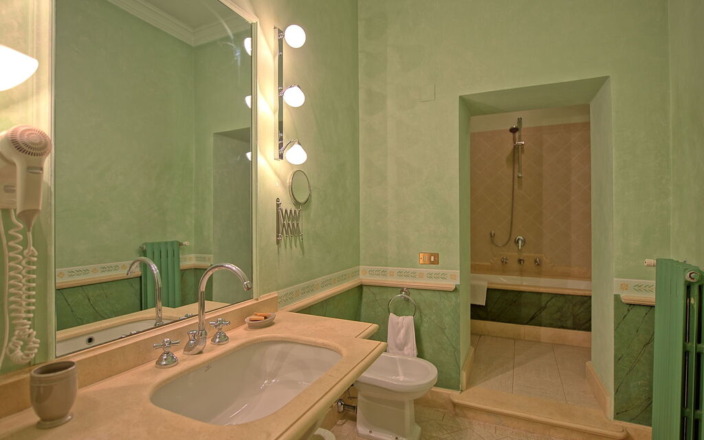Castello Leopoldo: Bagno