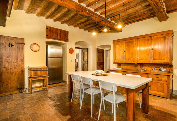 Villa Orchidea: Esszimmer