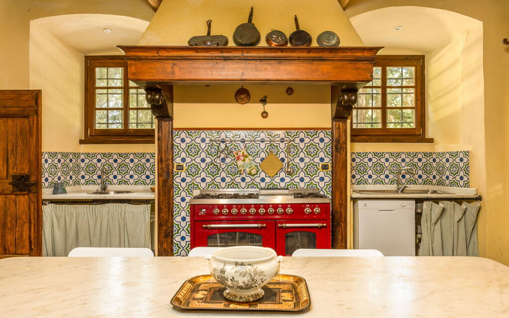 Villa Orchidea: Столовая