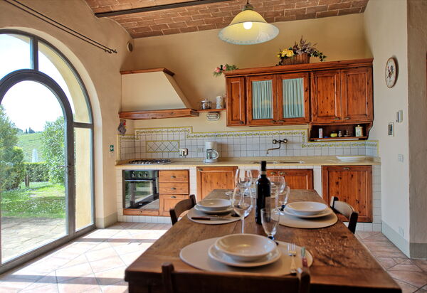 I Glicini: Esszimmer, Küche, Wohnzimmer