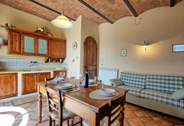 I Glicini: Esszimmer, Küche, Wohnzimmer