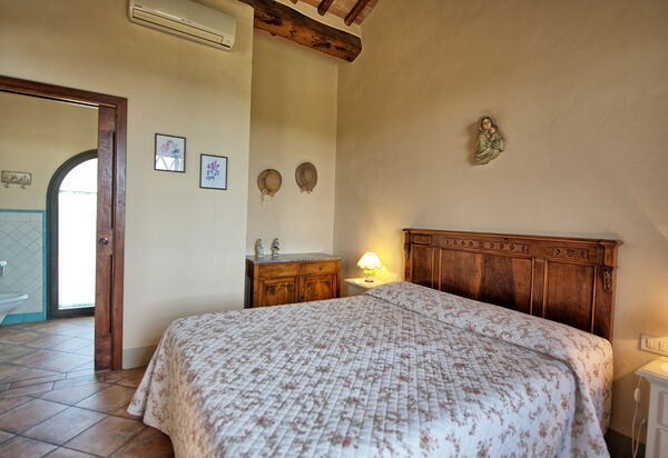 I Glicini: Schlafzimmer