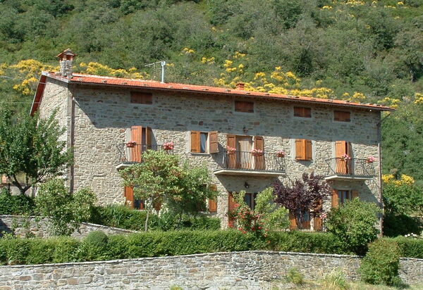 Casa Ivan: Have, Udendørs, Udvendige