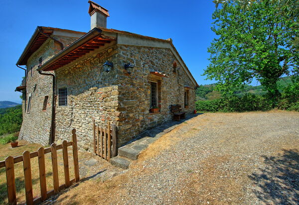 Poggio Conca: Have, Udvendige