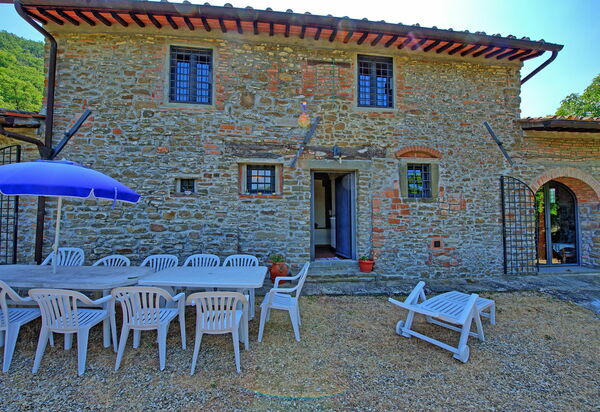 Poggio Conca: Have, Udvendige