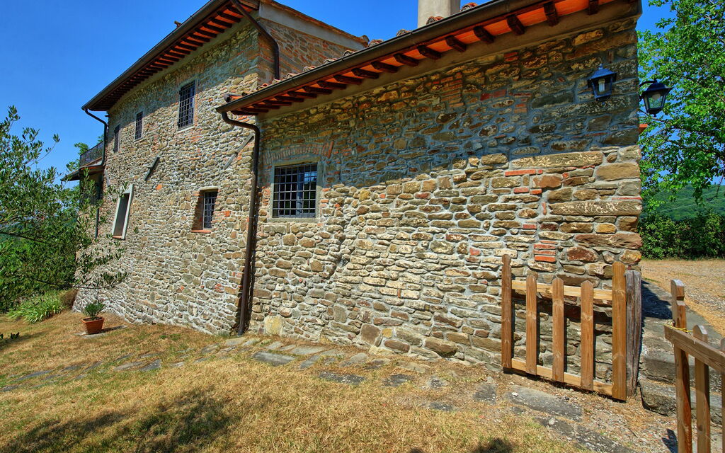 Poggio Conca: Esterni, Giardino