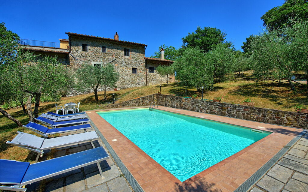 Poggio Conca: Giardino, Piscina