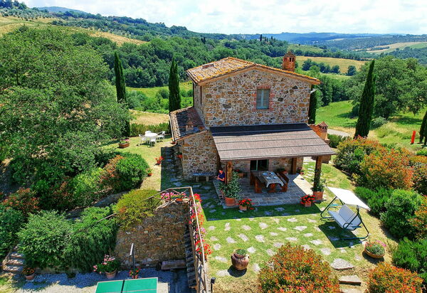 Castelmuzio: Открытый