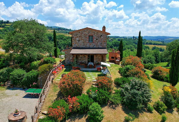 Castelmuzio: Открытый