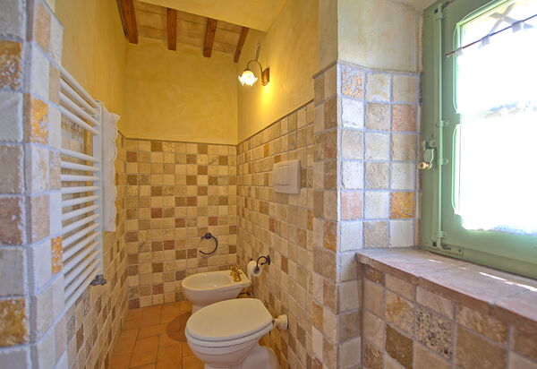 Castelmuzio: Ванная комната