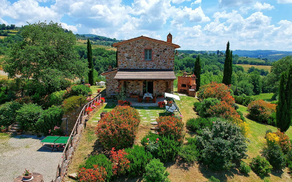 Castelmuzio: Outdoor