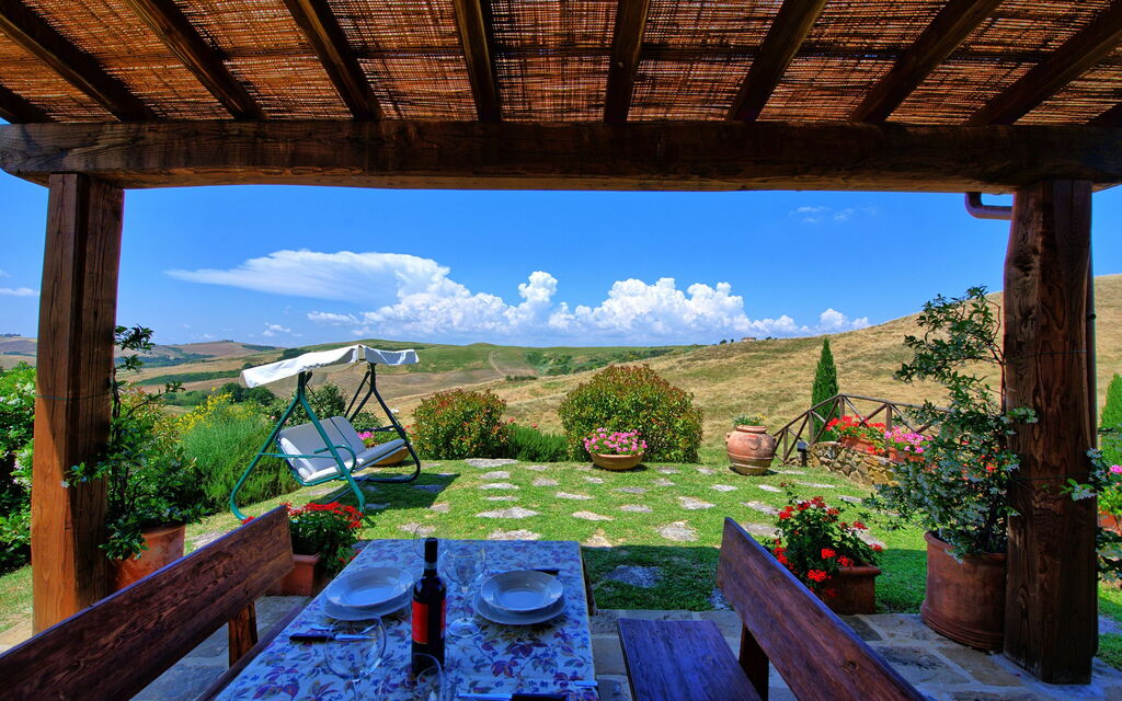 Castelmuzio: Garden, Outdoor