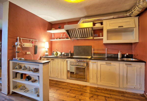 Villa Oliveta: Küche