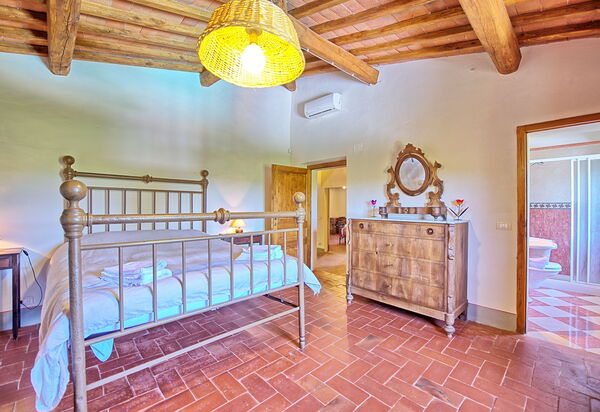 Casa Scopeti: chambre à coucher