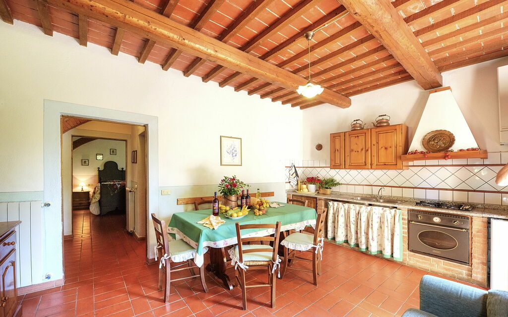 Montelopio - : Гостиная, Кухня, Столовая