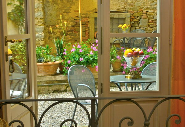 Santo Agostino: Udendørs