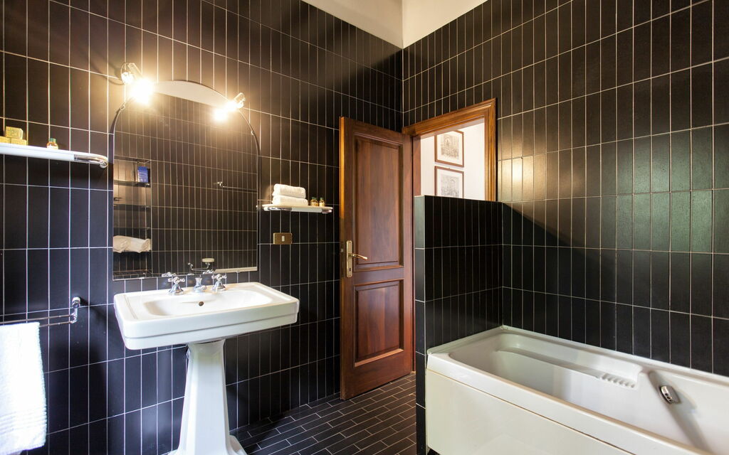 Vittoria - : Baderom