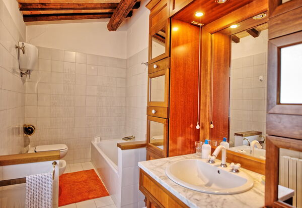 Casale Giulio: Ванная комната