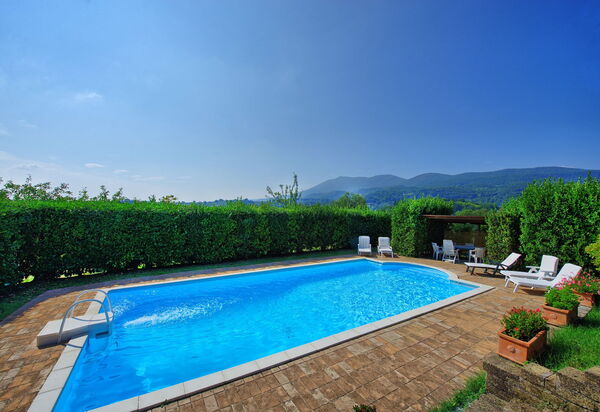 Casale Giulio: бассейн