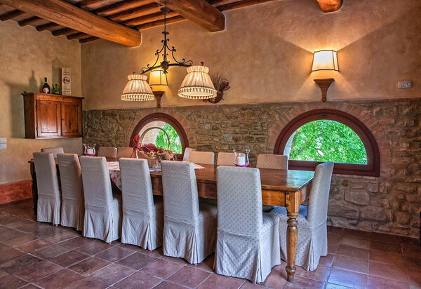 Villa Petrognano: Столовая