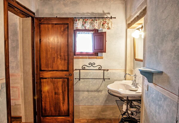 Villa Petrognano: Ванная комната