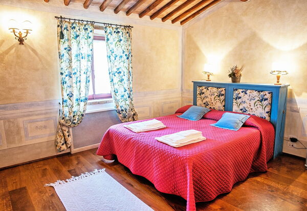 Villa Petrognano: Спальня