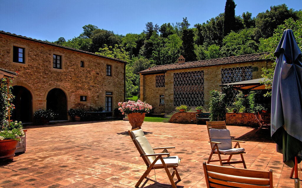 Villa Petrognano: Outdoor, Pool, Scenic View