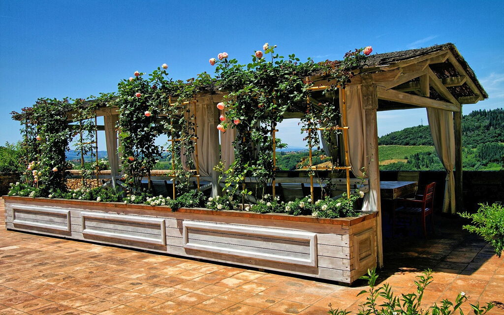 Villa Petrognano: Outdoor, Pool, Scenic View