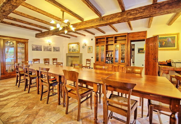 Villa Contessa: Esszimmer, Gemeinschaftsraum