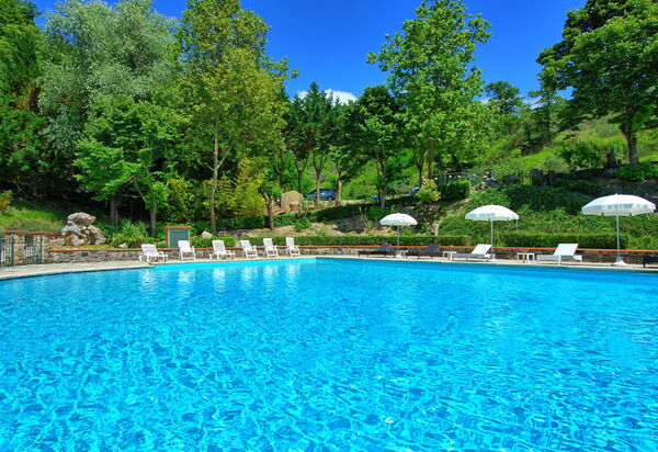 Villa Contessa: Schwimmbad