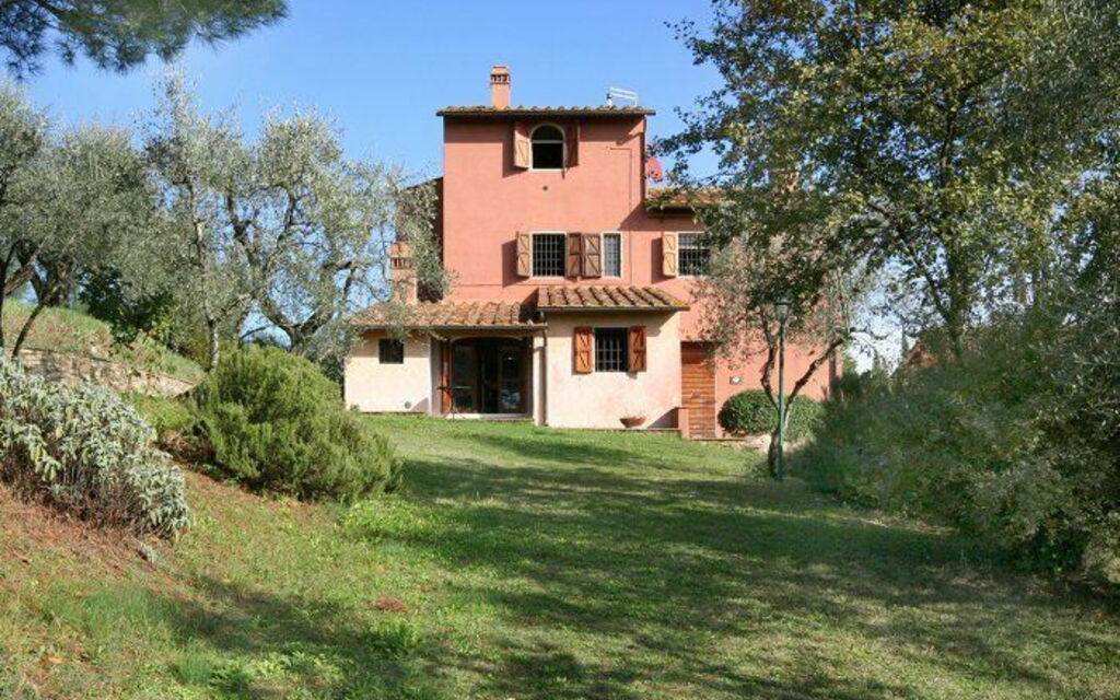 La Selva: Buitenkanten, Buitenshuis