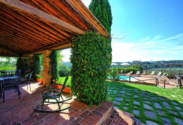 Il Frantoio: Открытый, Сад