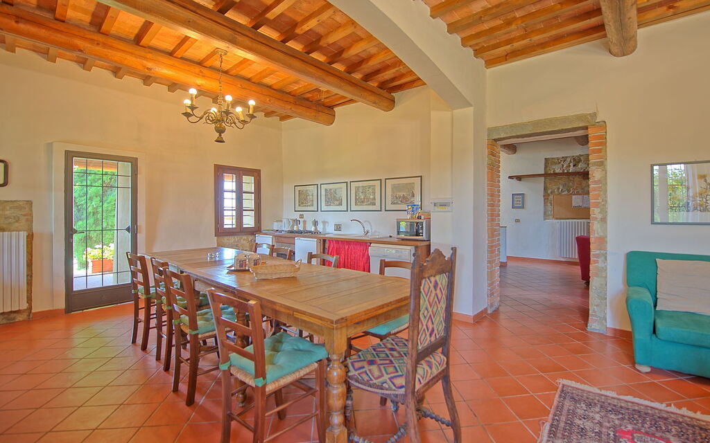 Il Frantoio: Dining Room, Kitchen