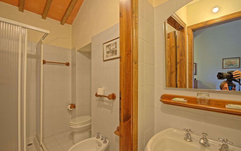 Il Frantoio: Bathroom
