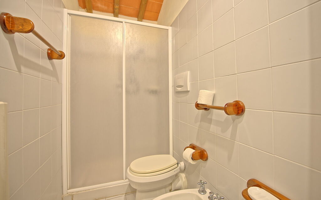 Il Frantoio: Bathroom