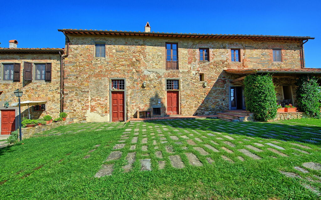 Il Frantoio: Building Exterior, Garden