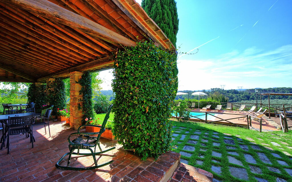 Il Frantoio: Garden, Outdoor