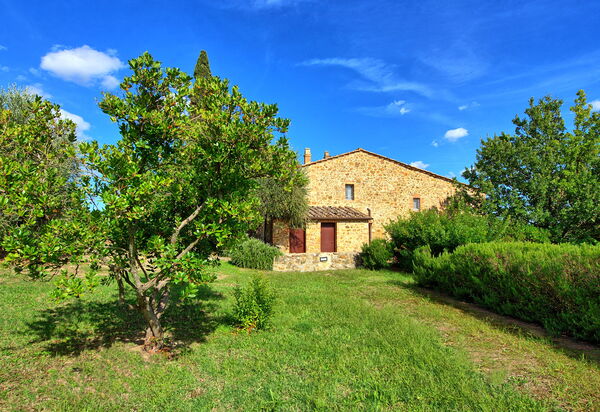 Brunello: Сад, Экстерьеры