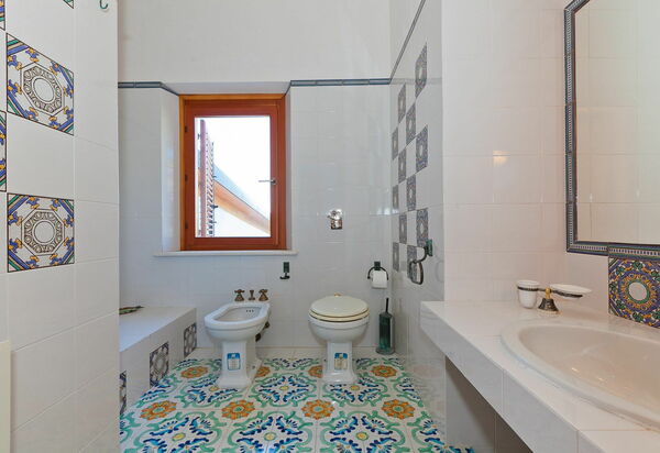 Villa Erice: Ванная комната