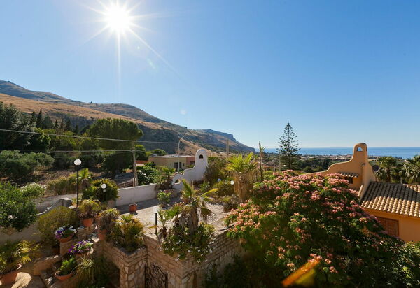 Villa Erice: Взгляды, Сад
