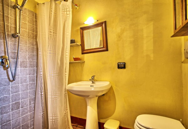 Podere Orietta: Ванная комната