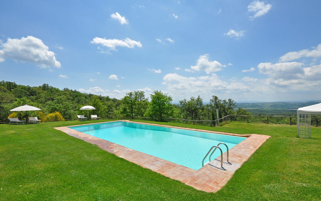 Podere Orietta: Piscina