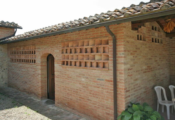 San Donnino: Экстерьеры